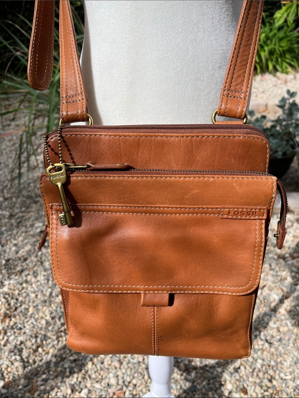 NWOT Fossil Brown Leather Crossbody Vintage Shoulder Bag